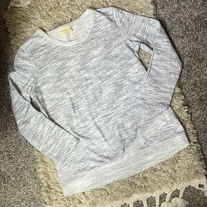 Bobbie brooks comfort envelope heathered gray sweater large